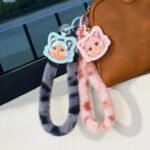 CRYBABY Wild but Cutie Series-Phone Charm Blind Box - 图片 6